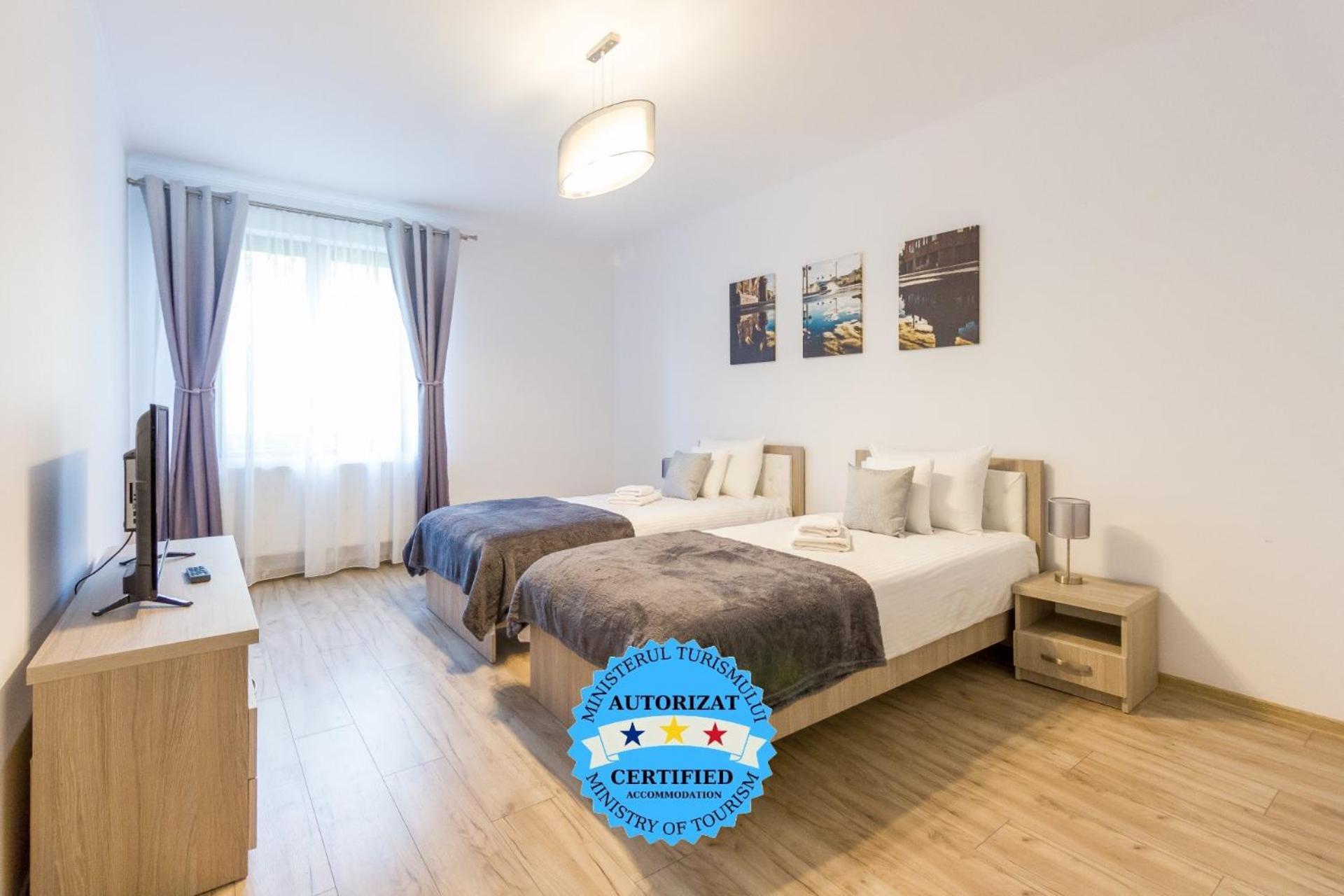 Spacious And Quiet 2 Bedroom Apartment Kaloşvar Dış mekan fotoğraf