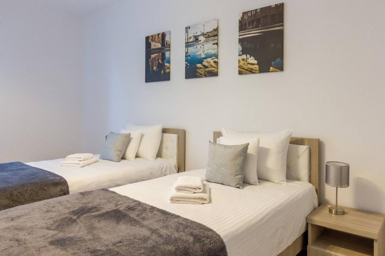 Spacious And Quiet 2 Bedroom Apartment Kaloşvar Dış mekan fotoğraf